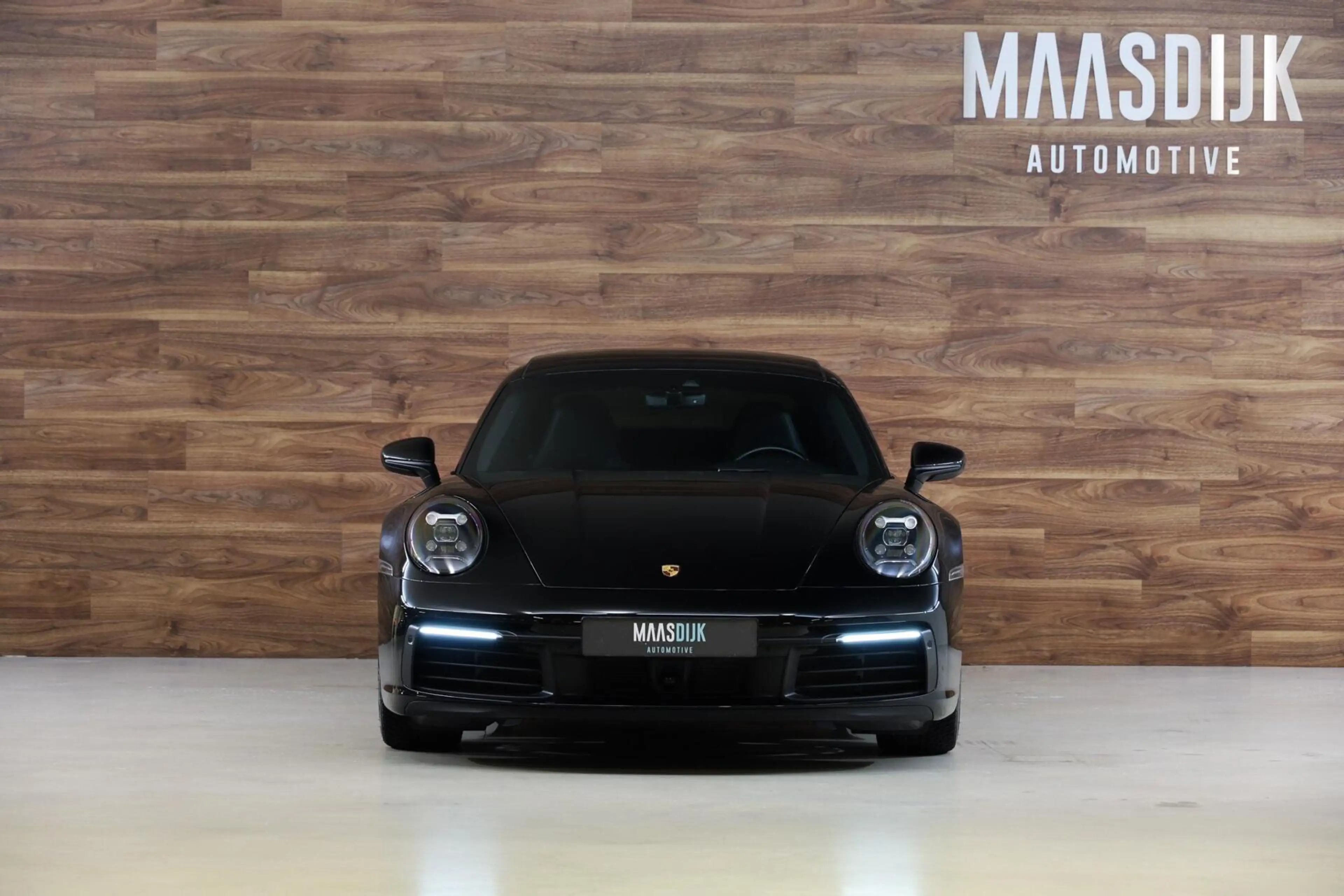 Porsche 992 3.0 Carrera — photo 2