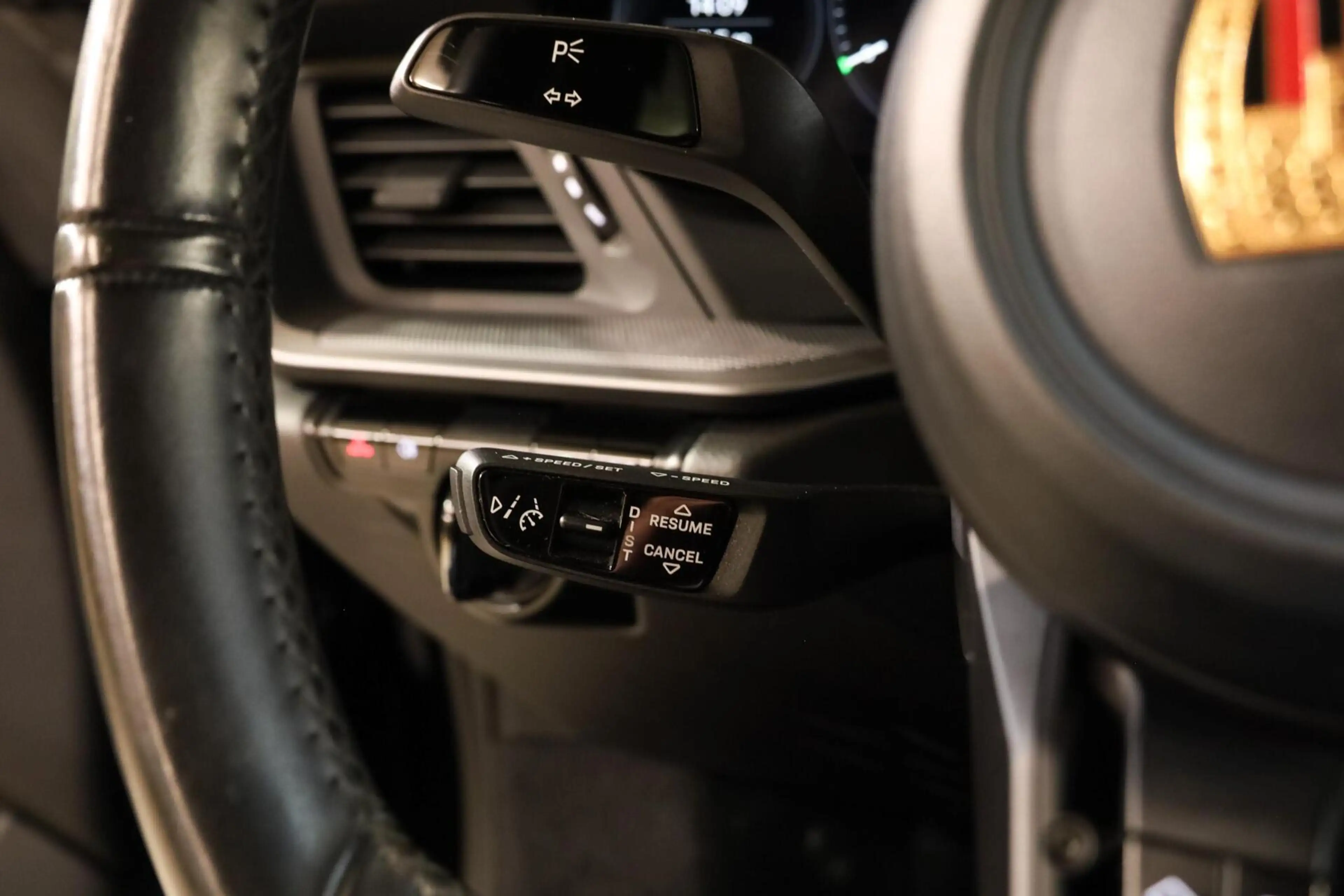 Porsche 992 3.0 Carrera — photo 17