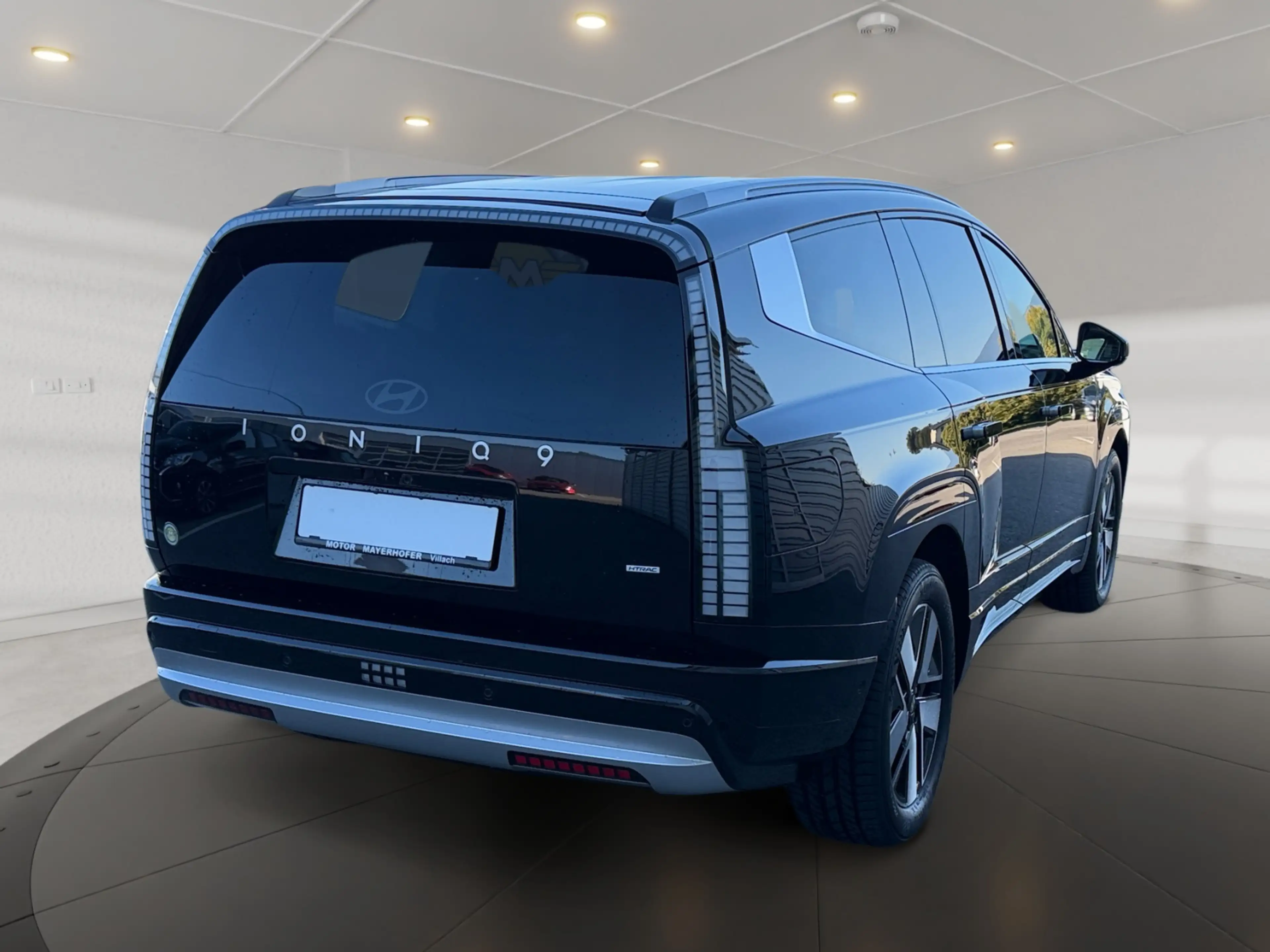Hyundai IONIQ 9 Prestige Line 110kWh 4WD — photo 5