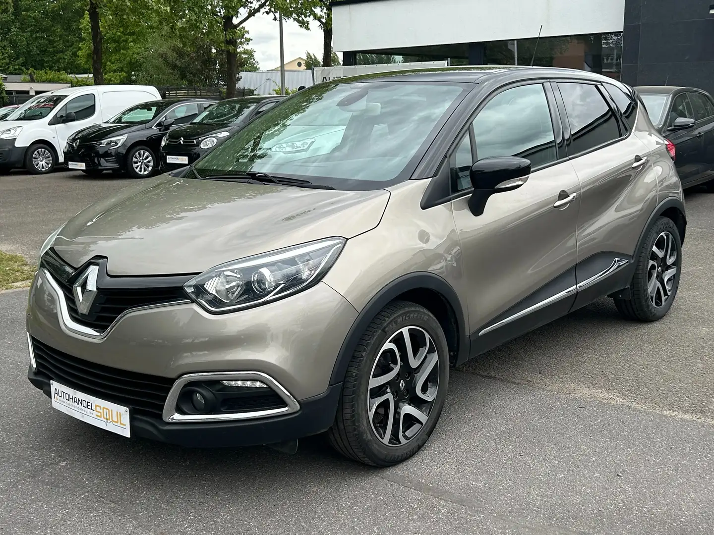 Renault Captur 0.9TCe, 2015, 126.600km, Airco, GPS, 12 m Garantie Brun - 1
