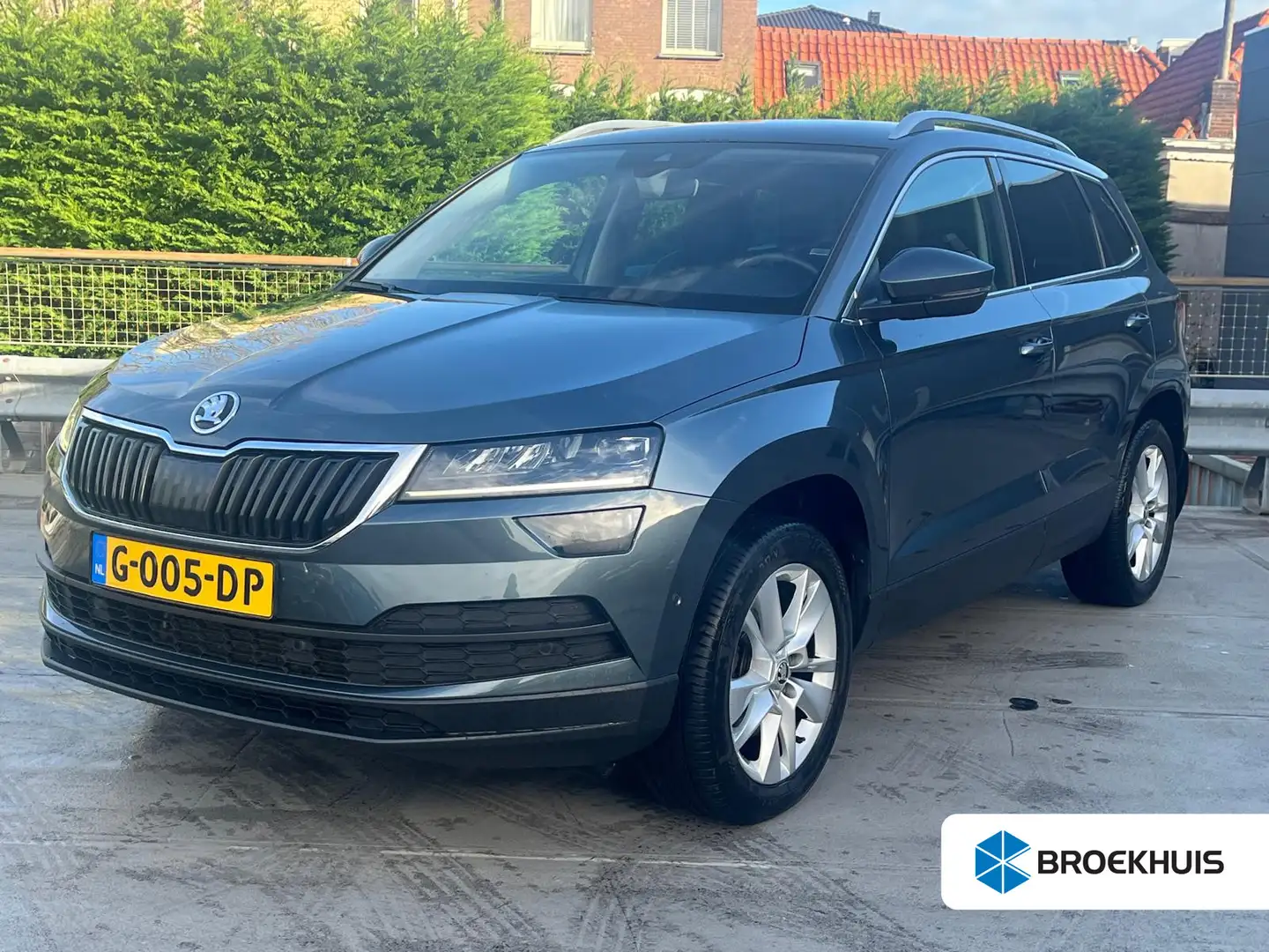 Skoda Karoq 1.5 TSI 150PK ACT Style | CAMERA ACHTER | STOELVER Gris - 1