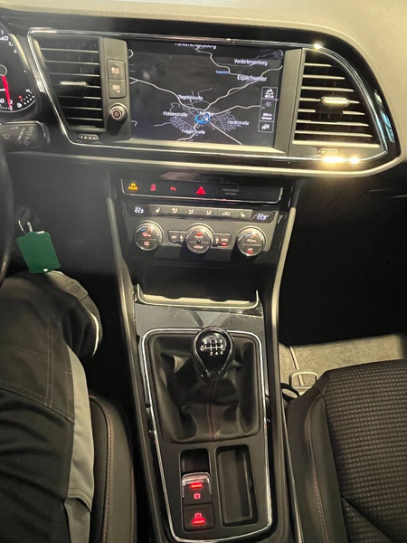 SEAT Leon ST FR — photo 13