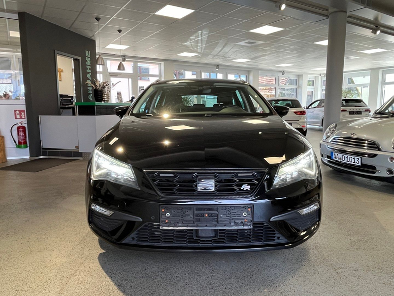 SEAT Leon ST FR — photo 2