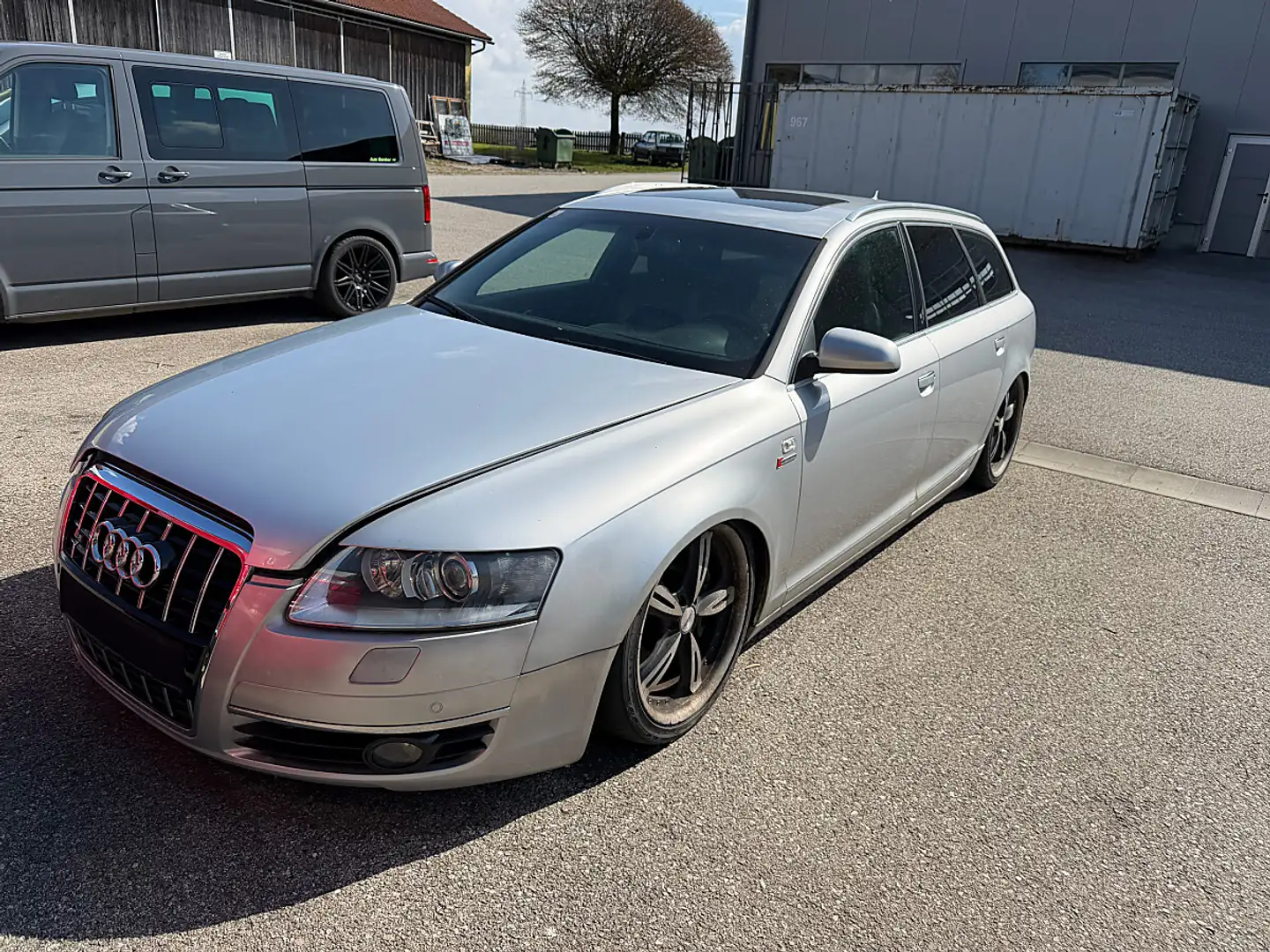 Audi A6 Avant 3,0 TDI V6 quattro Tiptr. DPF Grau - 2