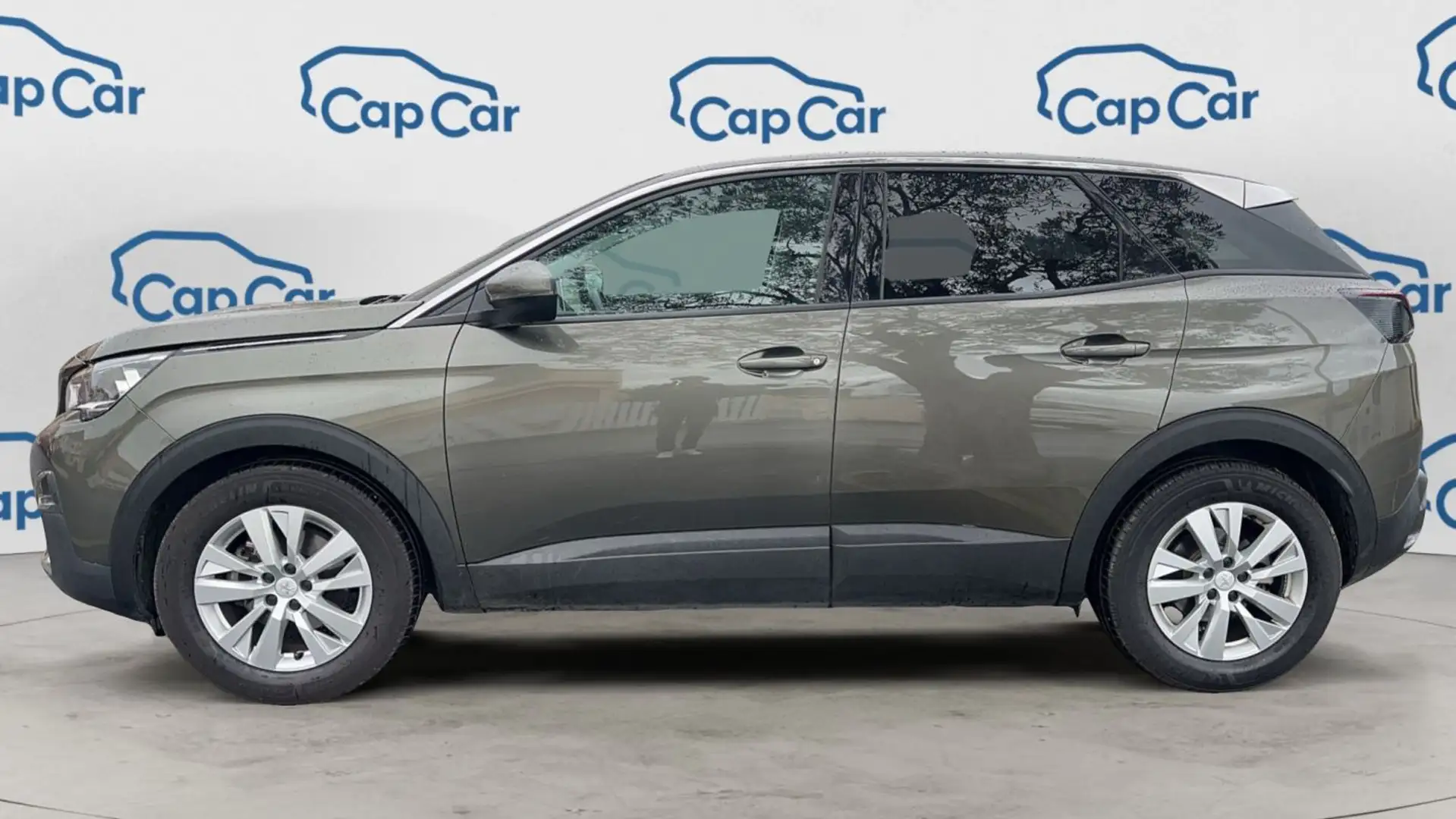 Peugeot 3008 II 1.2 PureTech 130 Allure - 2