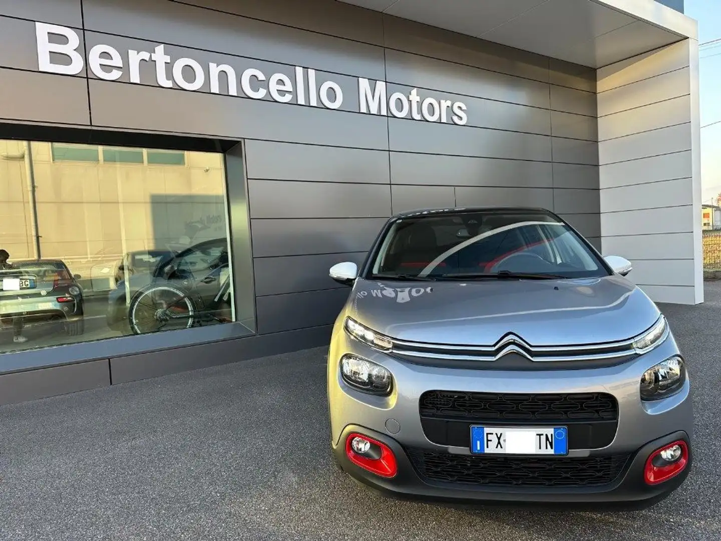 Citroen C3 1.2 PureTech 110cv RAC3 Edition RACE NEOPATENTATI Gris - 2