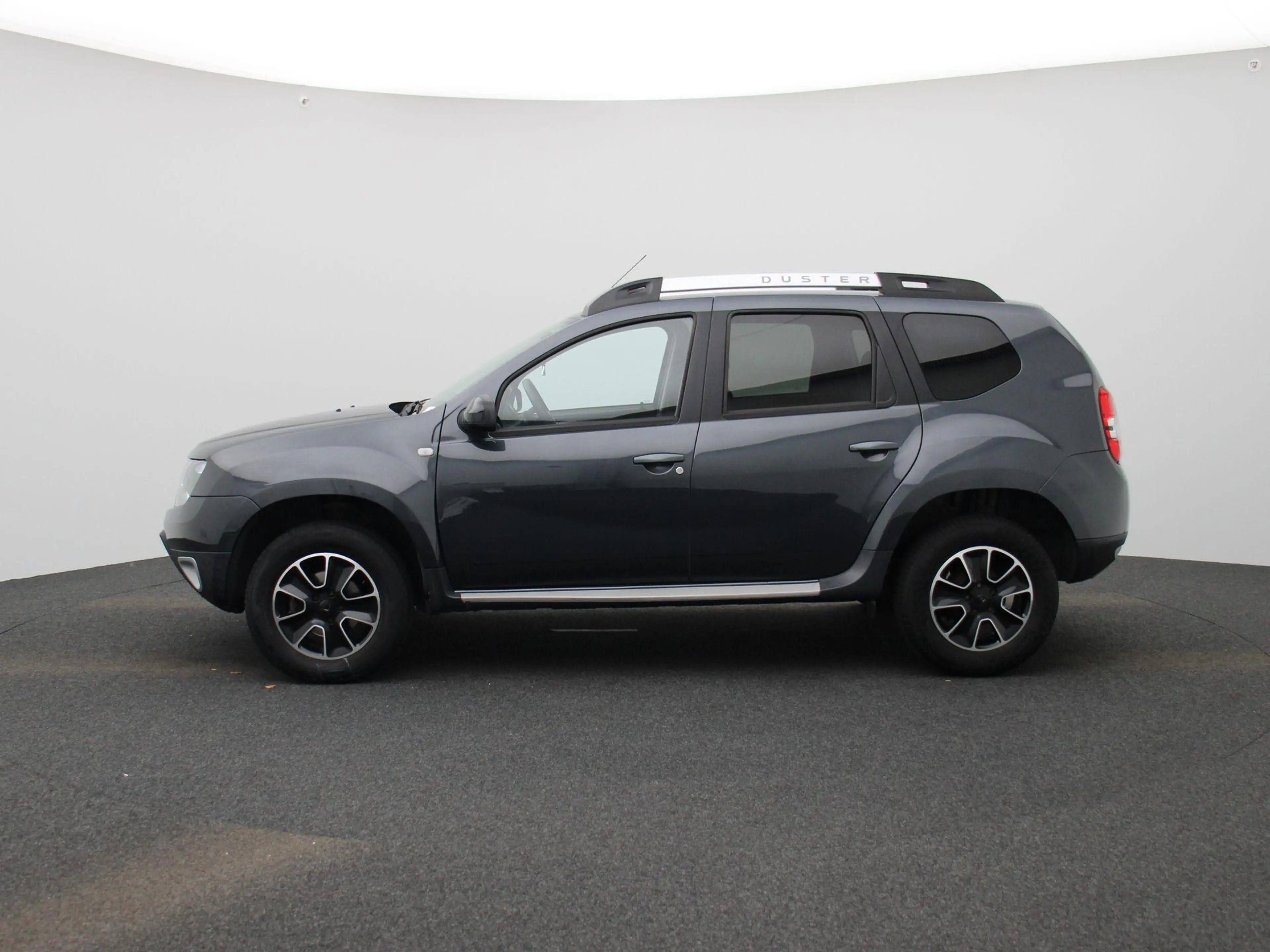 Dacia Duster 1.2 TCe 4x2 Blackshadow | Lederen Bekleding | Crui — photo 4