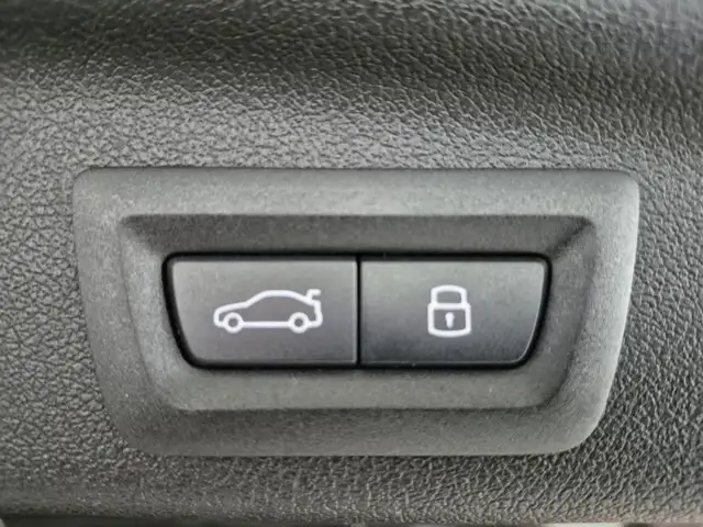 BMW 225 e xDrive Active Tourer U06 Ansicht 13