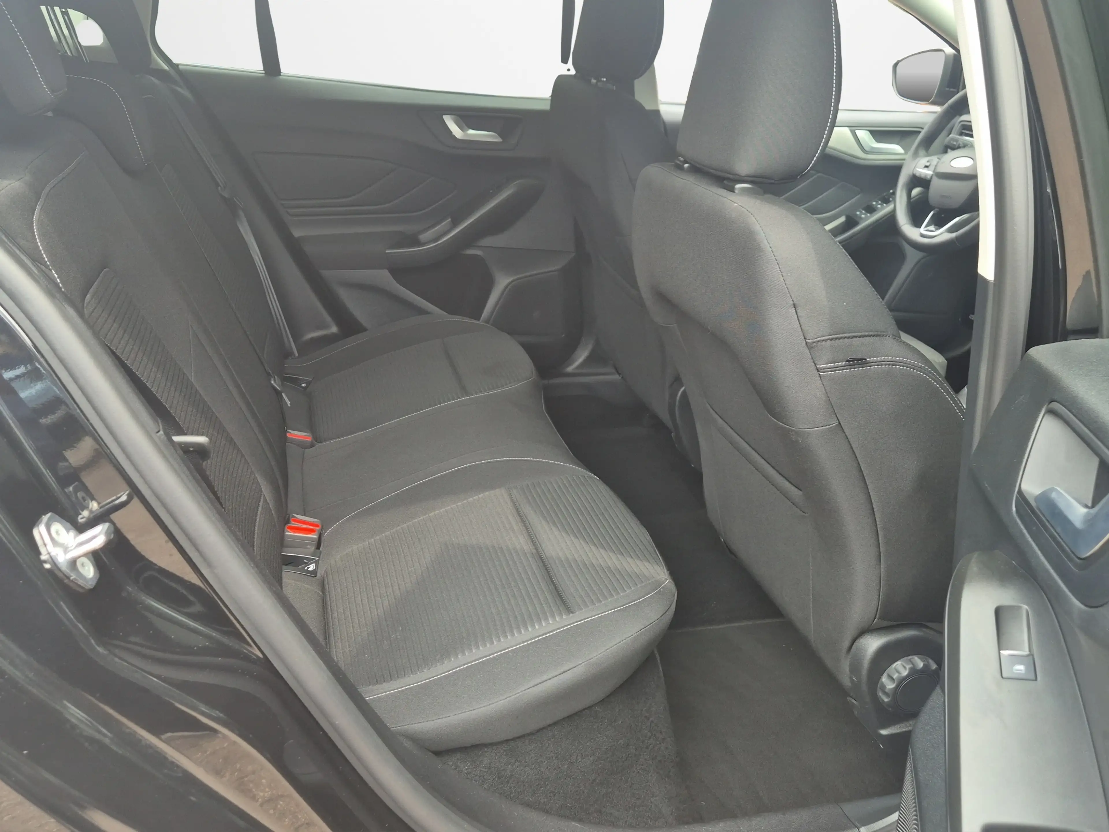 Ford Focus Wagon 1.0 EcoBoost Hybrid Titanium 155pk | Elekt. — photo 14