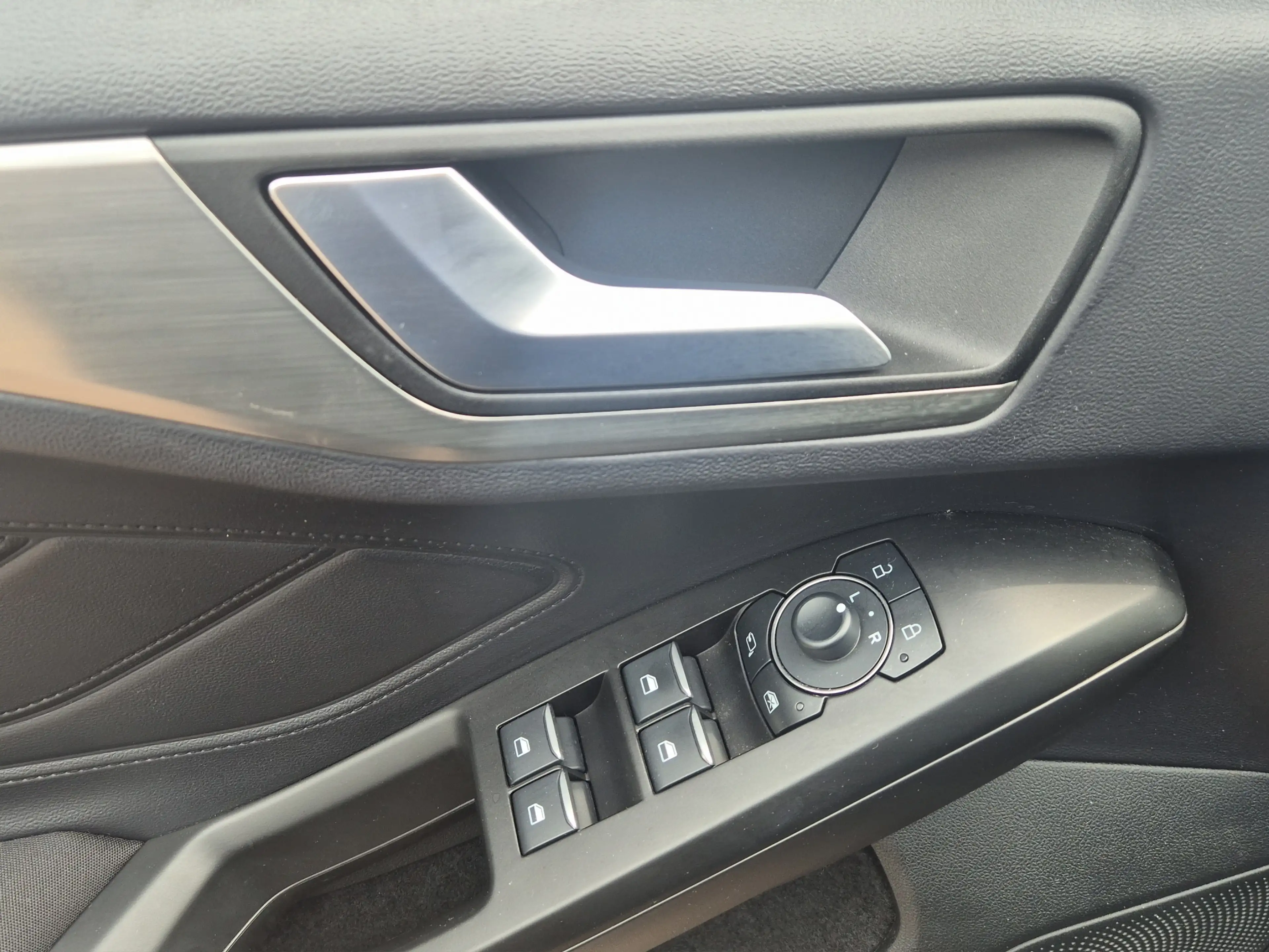 Ford Focus Wagon 1.0 EcoBoost Hybrid Titanium 155pk | Elekt. — photo 7