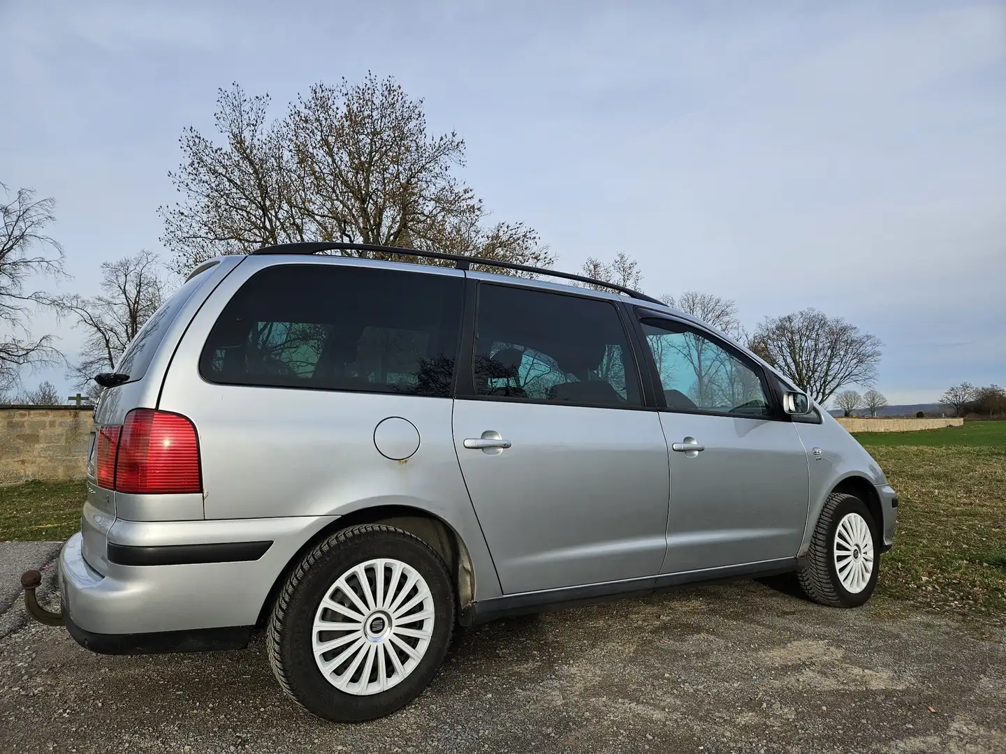 SEAT Alhambra 2.8 V6 Allrad Sport Šedá - 2