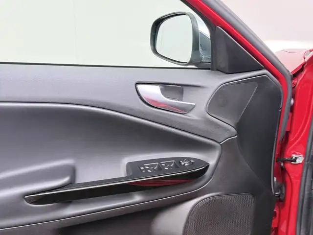 Alfa Romeo Giulietta view 26
