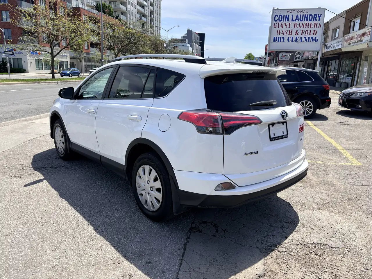 Toyota RAV 4 снимка Toyota RAV 4