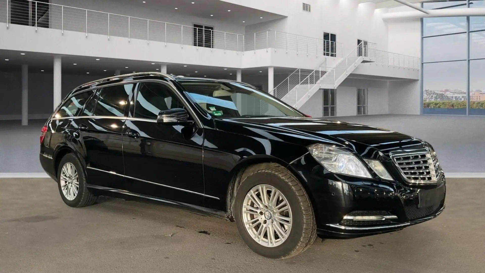 Mercedes-Benz E 220 CDI T 7-G tronic S-Dach Bi Xenon AHK 2HD Nero - 2