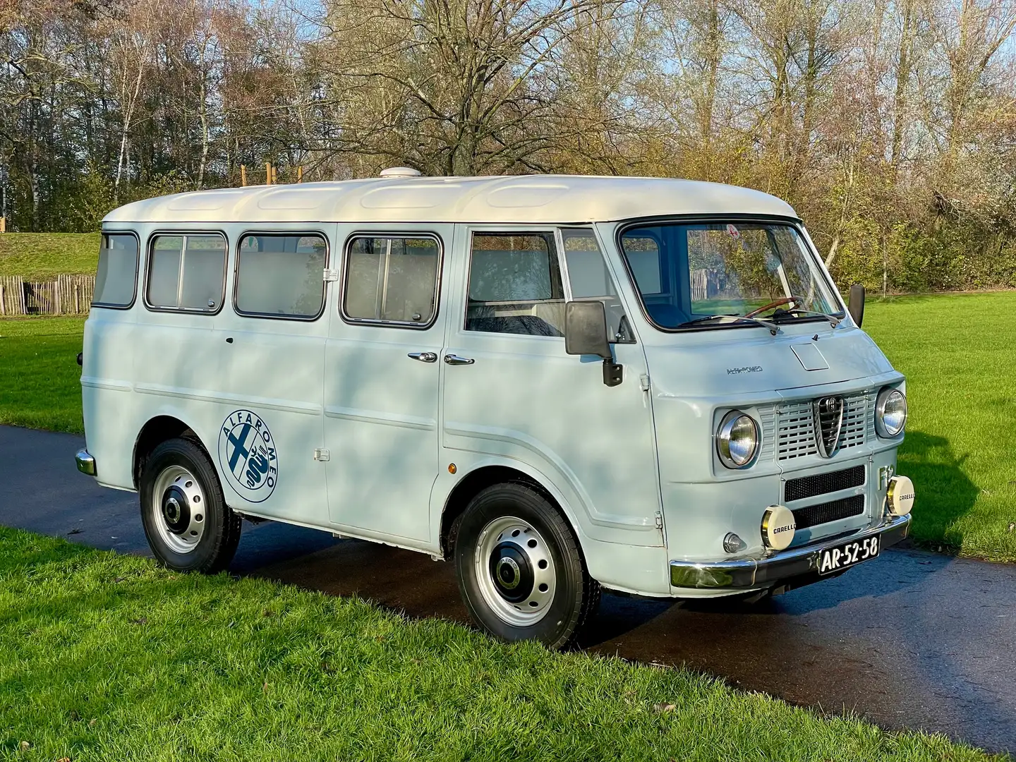 Alfa Romeo F12 Autotutto 1972. Een zeldzaam busje vol charme! Blauw - 1