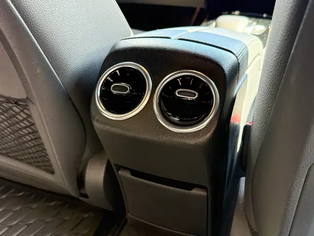 Mercedes-Benz CLA view 16