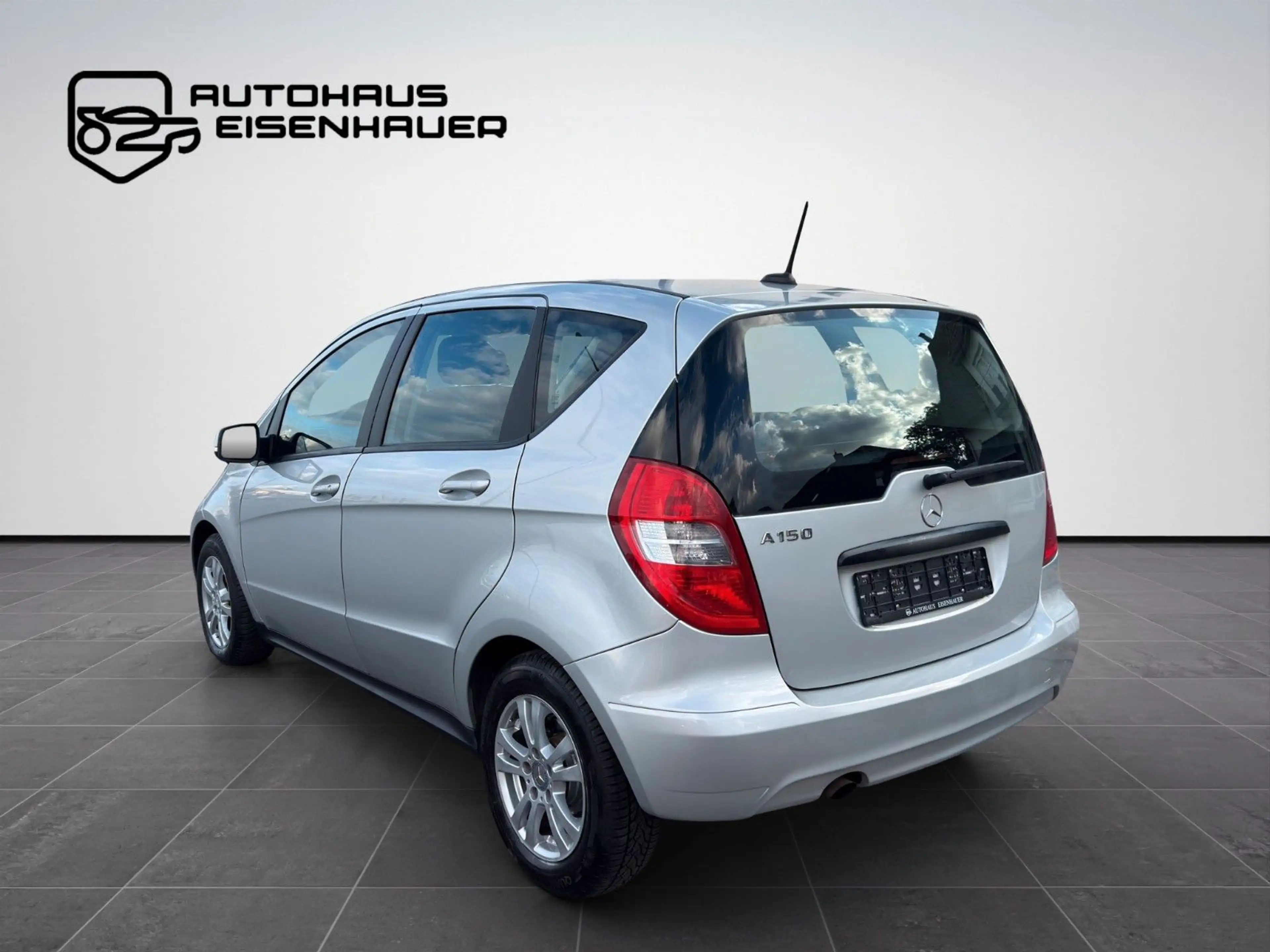 Mercedes-Benz A 150 /Automatik/Sitzheizung/Klima/TÜV&Insp Neu — photo 3
