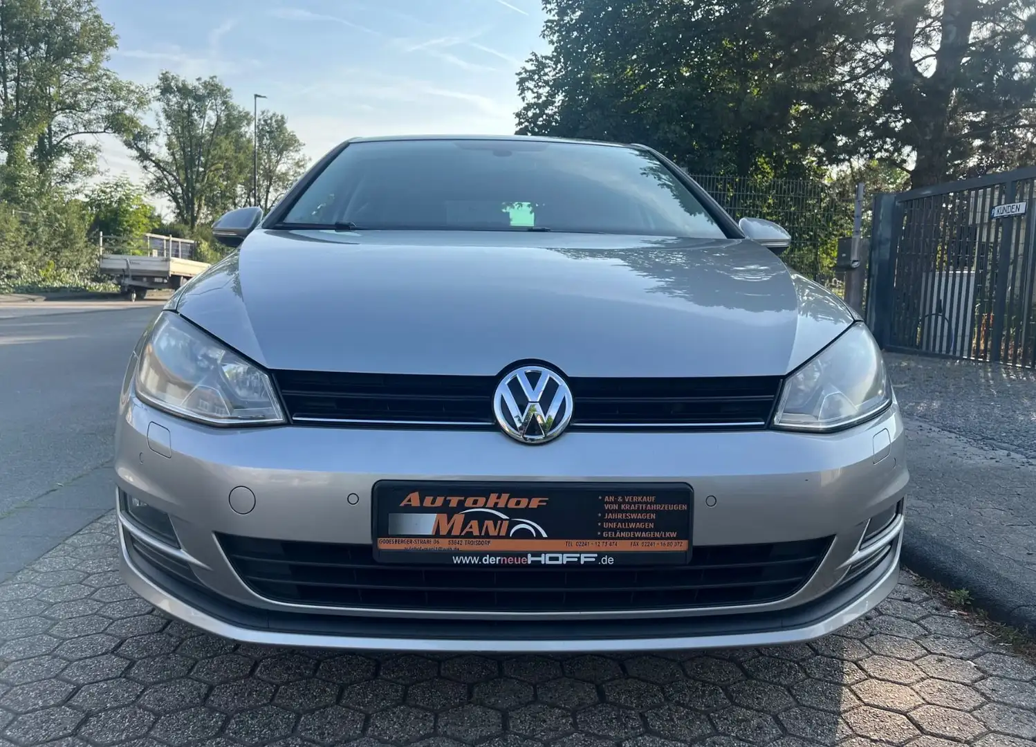 Volkswagen Golf VII Lim. Comfortline BMT/TÜV Neu/Navi/Leder Plateado - 2