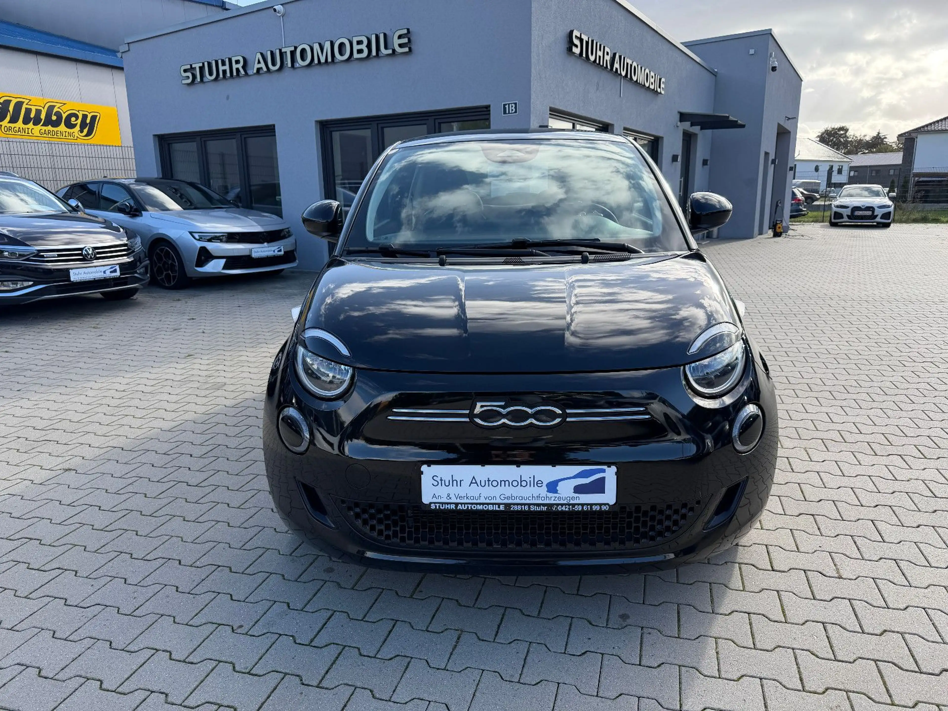 Fiat 500e 500 e Icon Apple Car Navi Klimaaut. 1.Ha. — photo 2