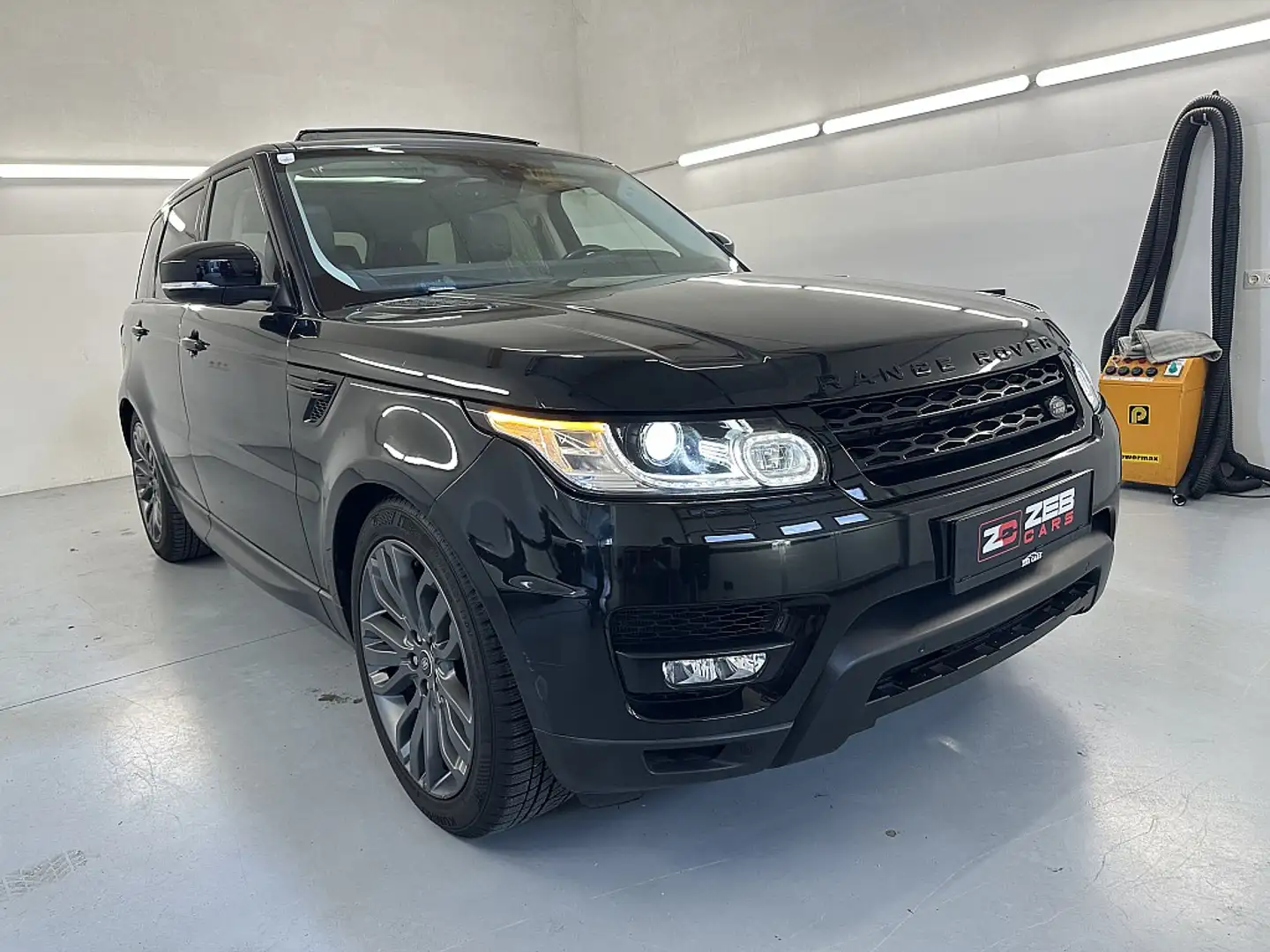 Land Rover Range Rover Sport 3,0 TDV6 HSE Dynamic Aut. Schwarz - 1