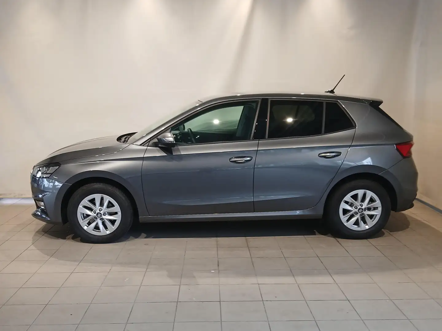 Skoda Fabia Selection TSI DSG Grau - 2