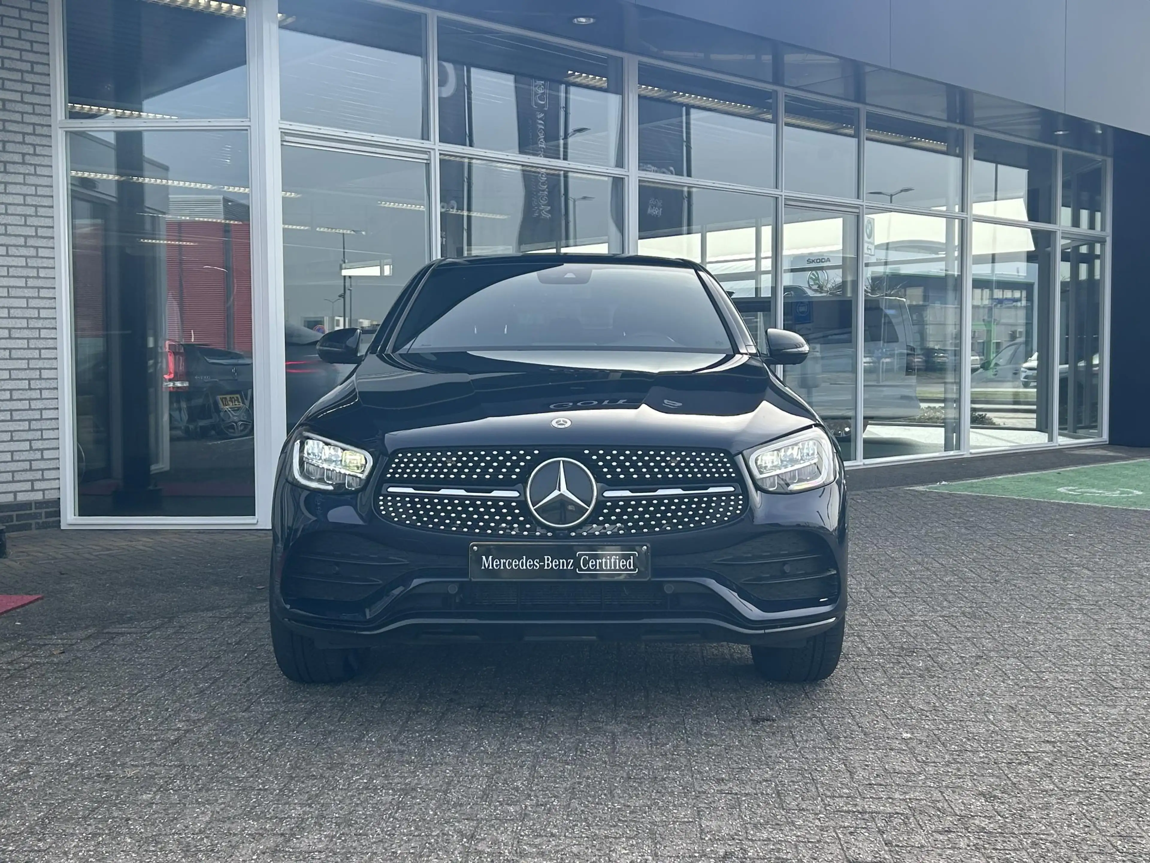 Mercedes-Benz GLC 300 Coupé 300e 4MATIC Business Solution AMG | Panorama — photo 3