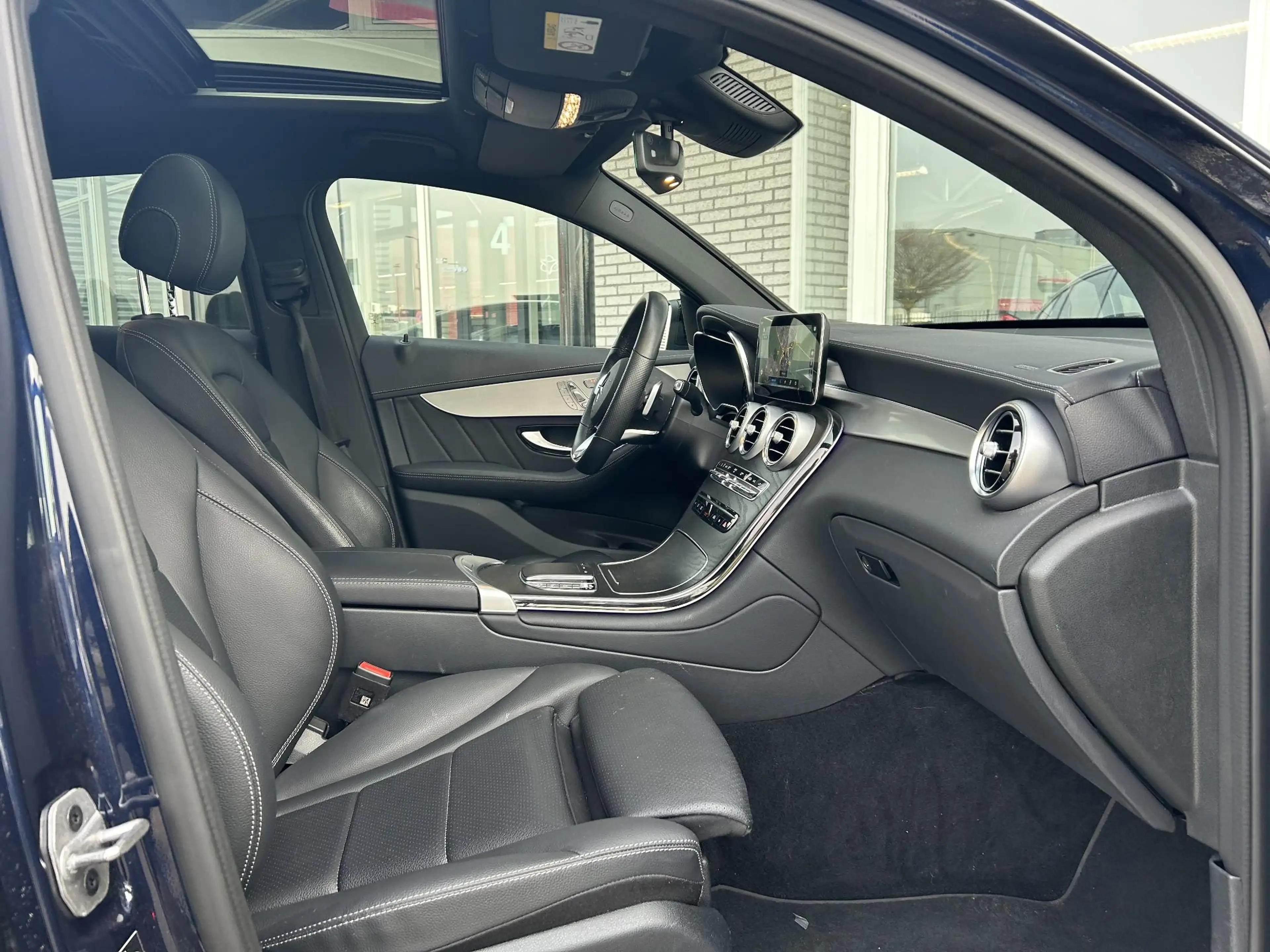 Mercedes-Benz GLC 300 Coupé 300e 4MATIC Business Solution AMG | Panorama — photo 8