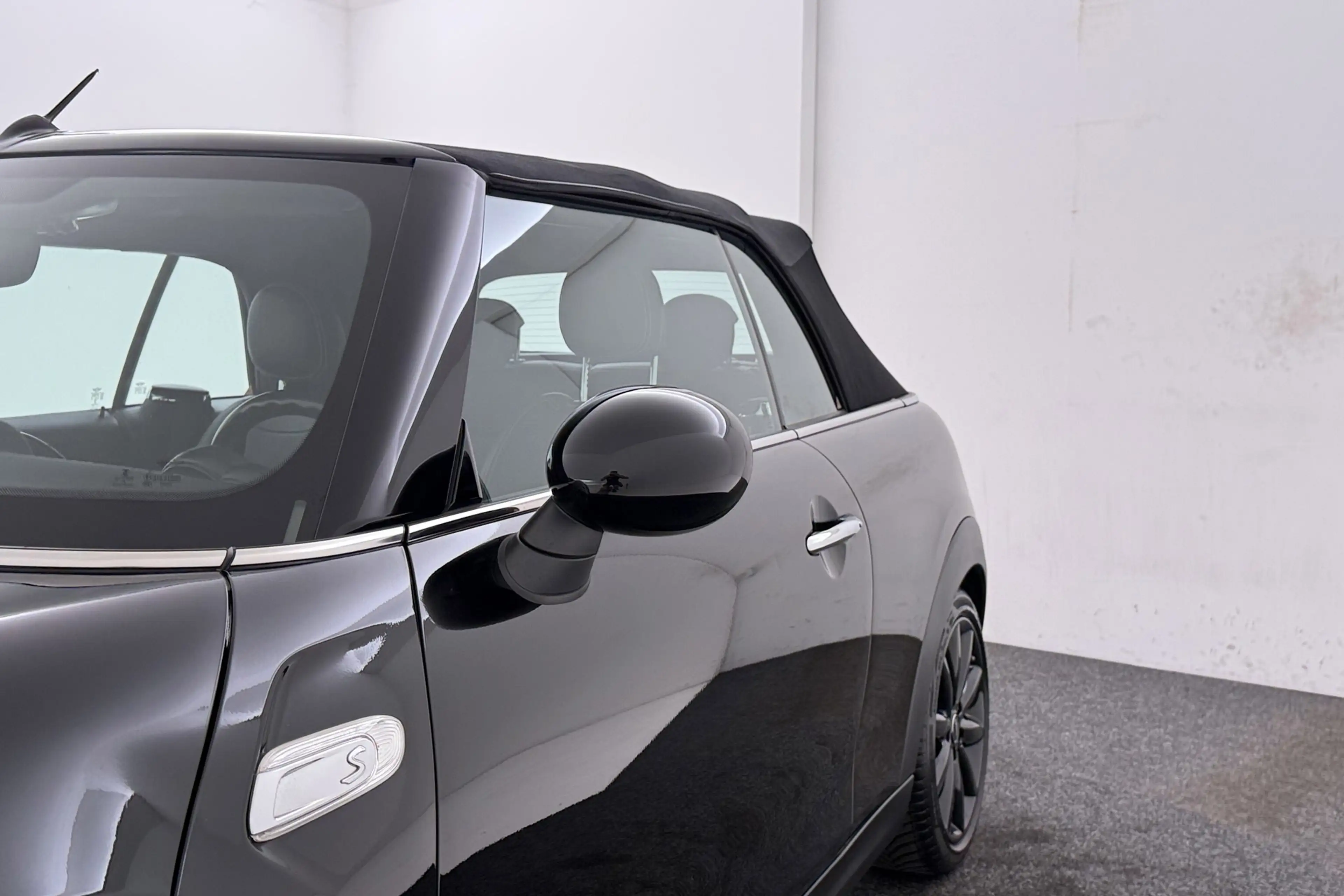 MINI Cooper S Cabrio 2.0 Serious Business | Keyless Entry/Start | Leer — photo 42