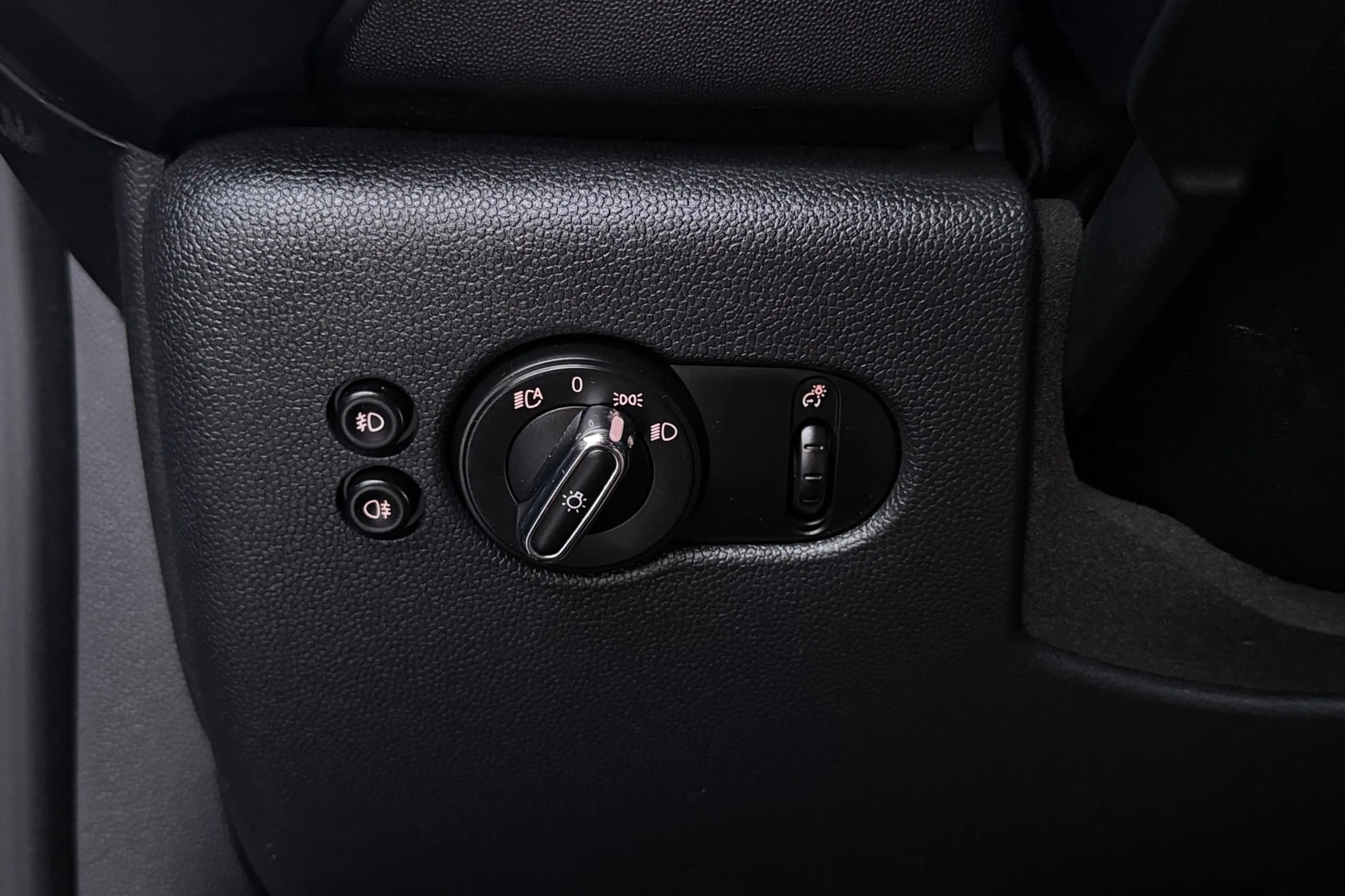 MINI Cooper S Cabrio 2.0 Serious Business | Keyless Entry/Start | Leer — photo 35