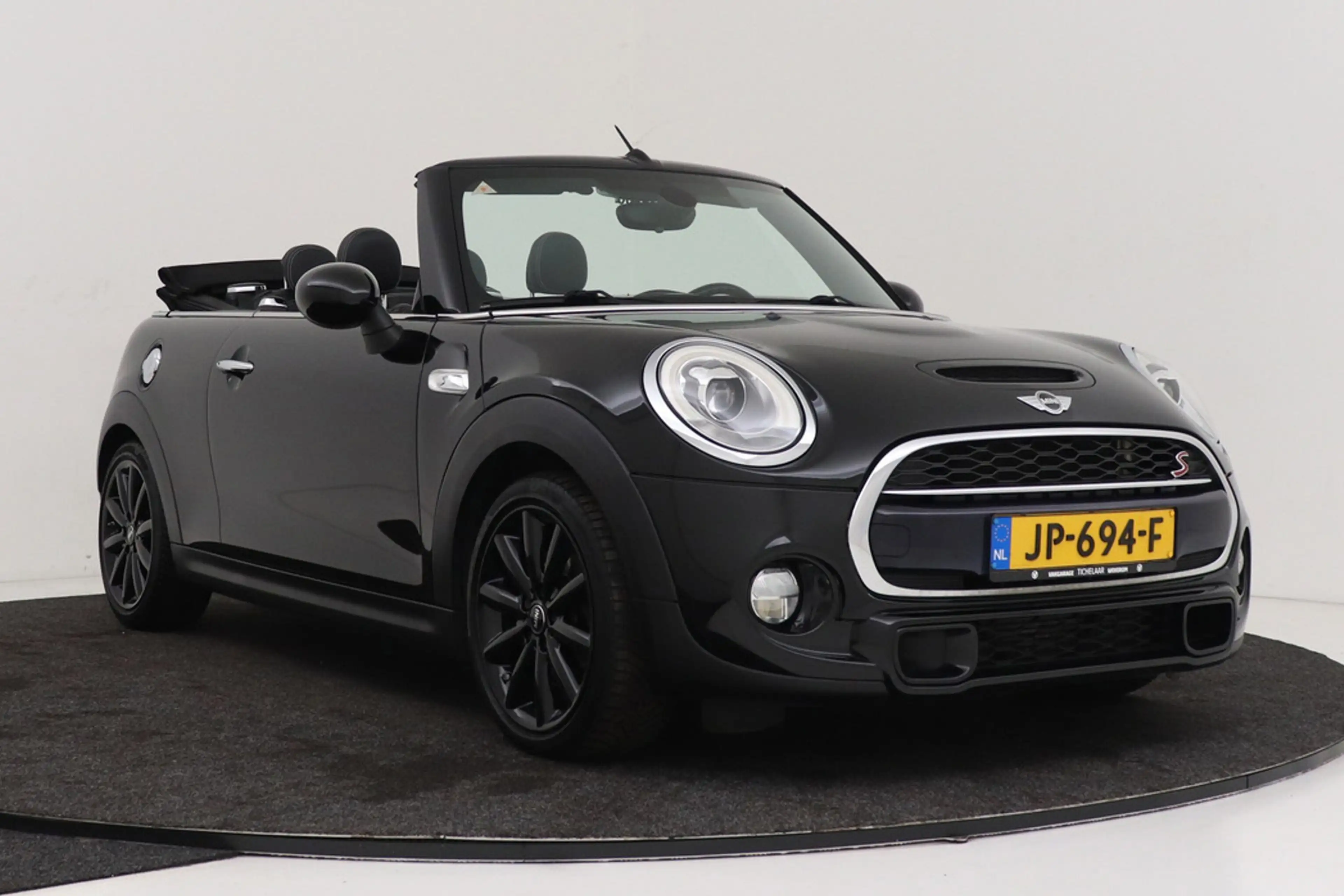 MINI Cooper S Cabrio 2.0 Serious Business | Keyless Entry/Start | Leer — photo 12
