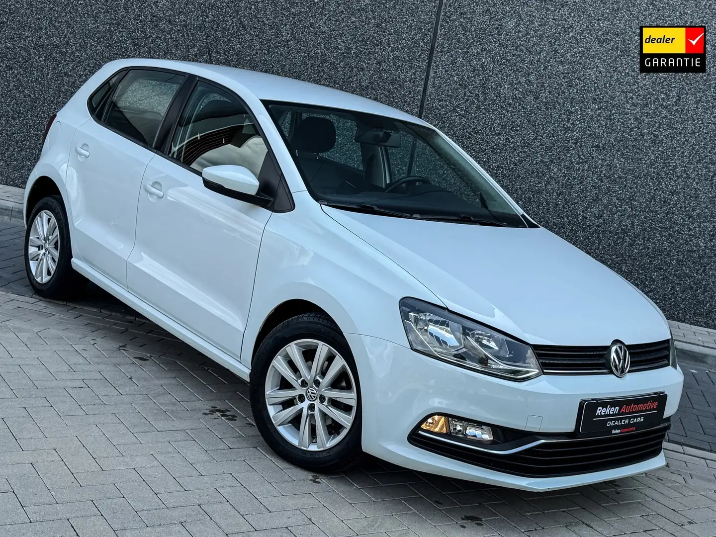 Volkswagen Polo 1.2 TSI Highline Facelift Navi Cruise Airco Wit - 1