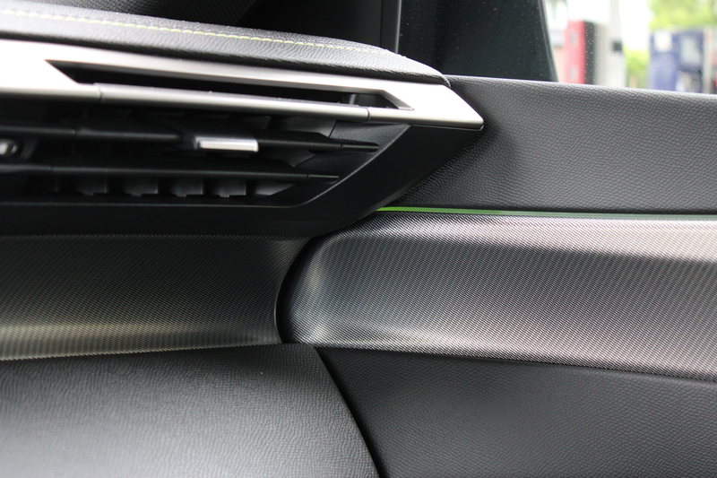 Peugeot 408 1.6 HYbrid 225 EAT8 GT | Panoramadak | Winterpack — photo 48