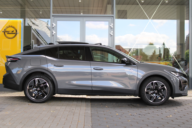 Peugeot 408 1.6 HYbrid 225 EAT8 GT | Panoramadak | Winterpack — photo 2