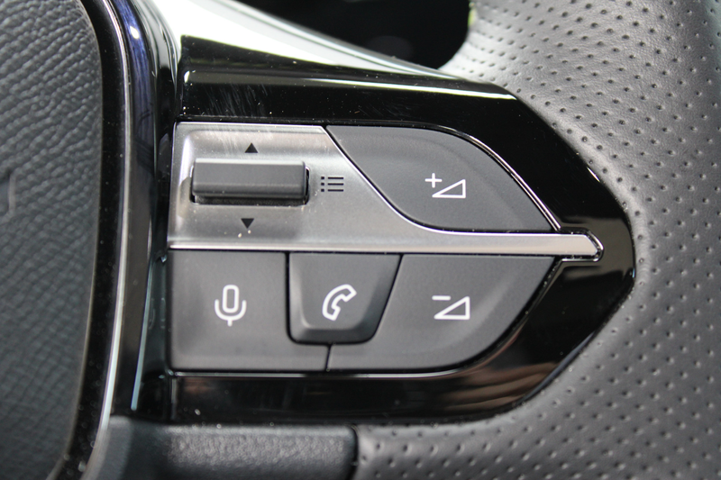 Peugeot 408 1.6 HYbrid 225 EAT8 GT | Panoramadak | Winterpack — photo 13