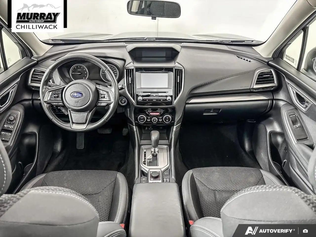 Subaru Forester снимка Subaru Forester