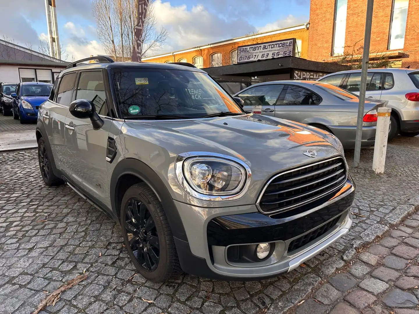 MINI Cooper Countryman Cooper All4 Grau - 1
