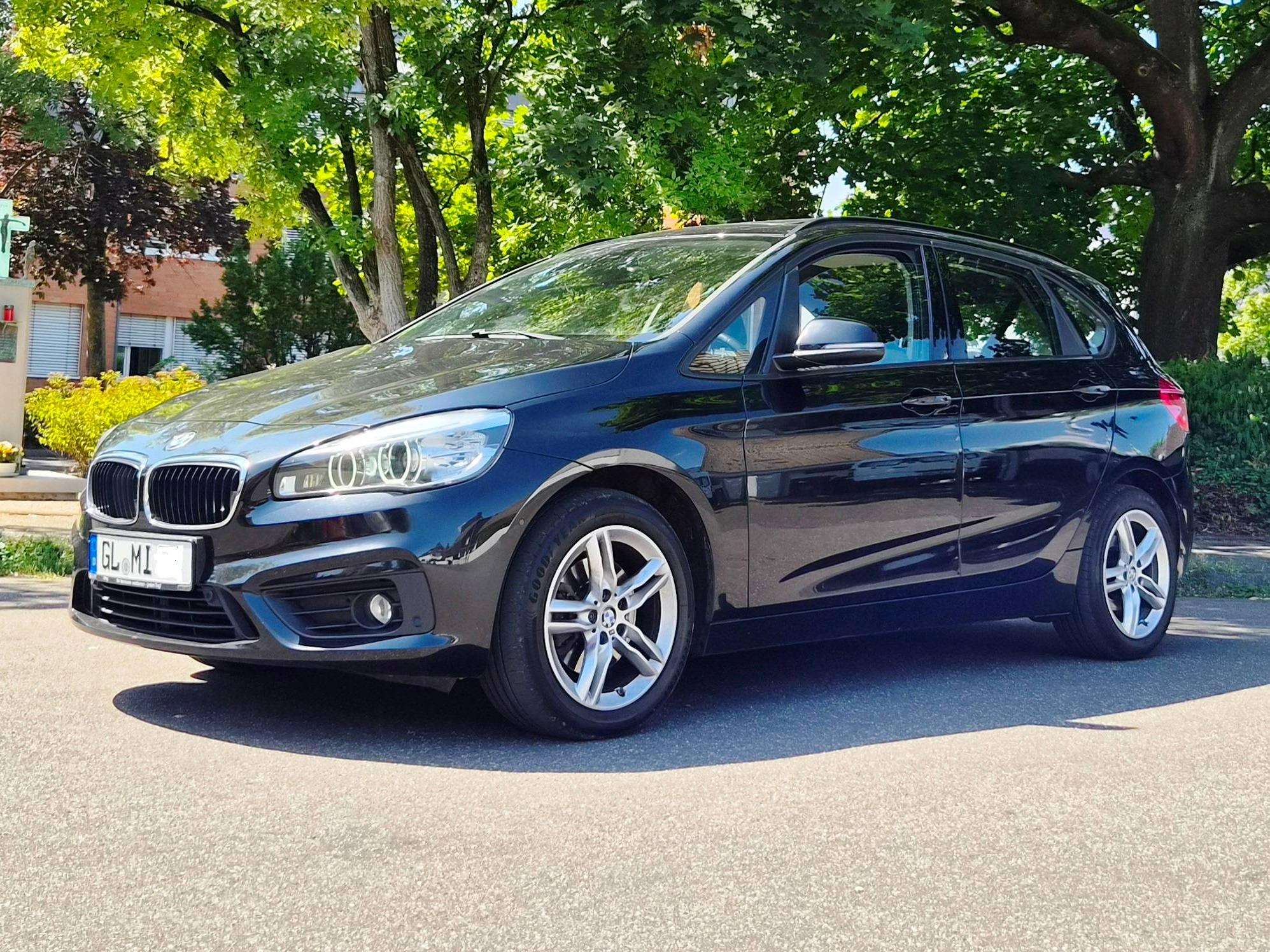 BMW 220