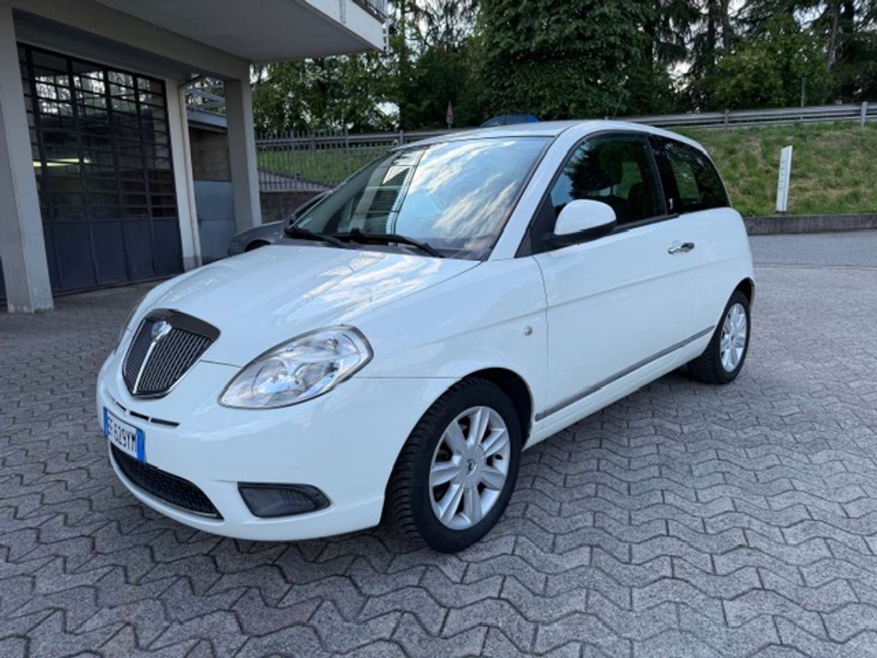 Lancia Ypsilon 1.2 8v Platinum 69cv "OK NEOPATENTATI"