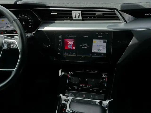 Audi Q8 E-Tron view 6