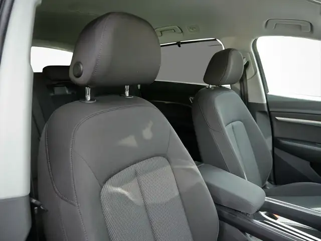 Audi Q8 E-Tron view 11