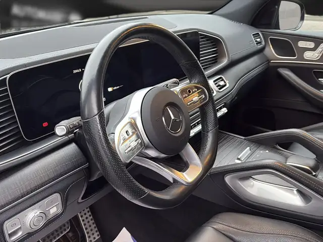 Mercedes-Benz Gle view 13