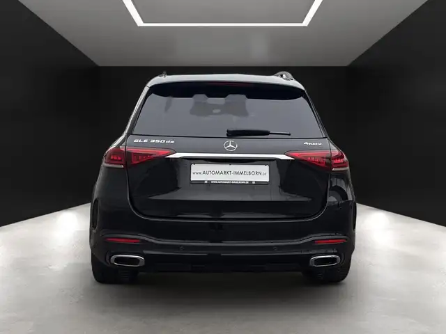 Mercedes-Benz Gle view 10