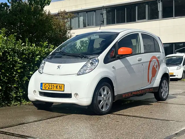 Peugeot iOn