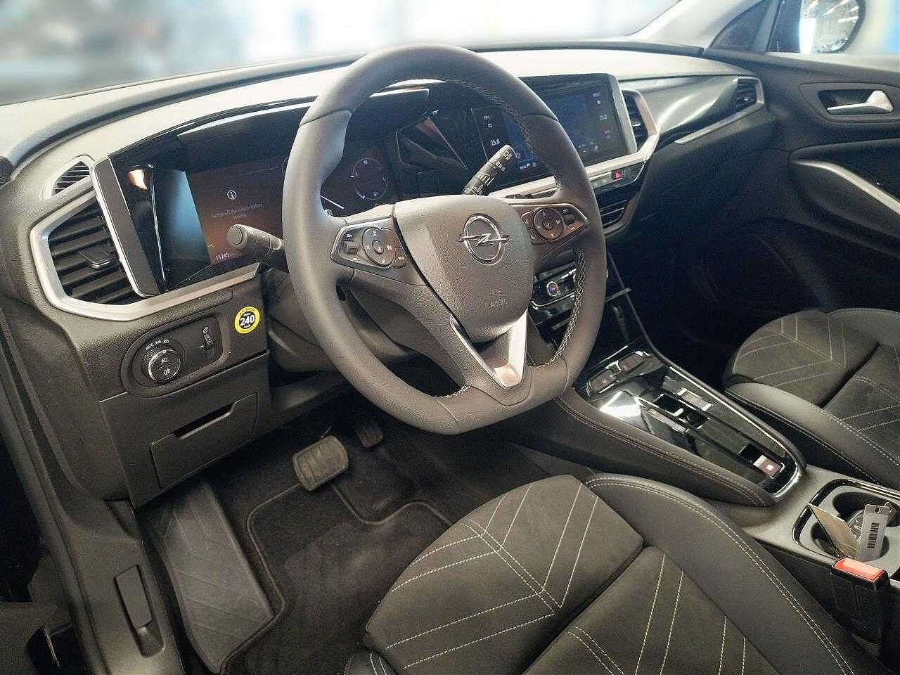 Opel Grandland