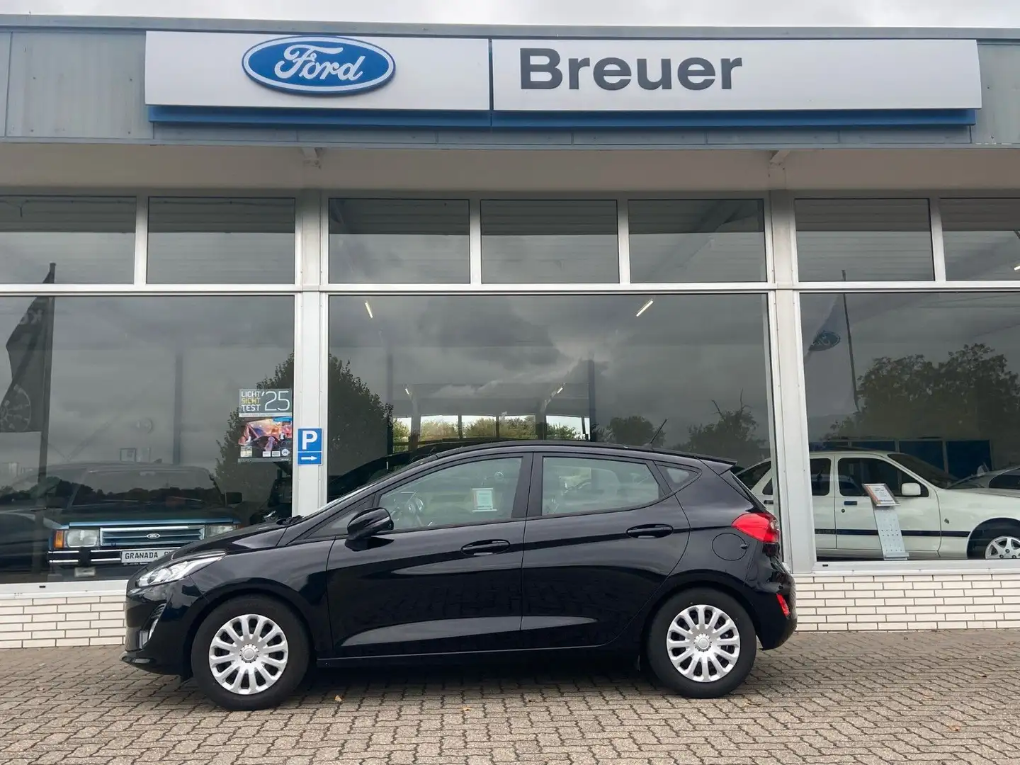 Ford Fiesta Cool & Connect Sitzheizung Noir - 1