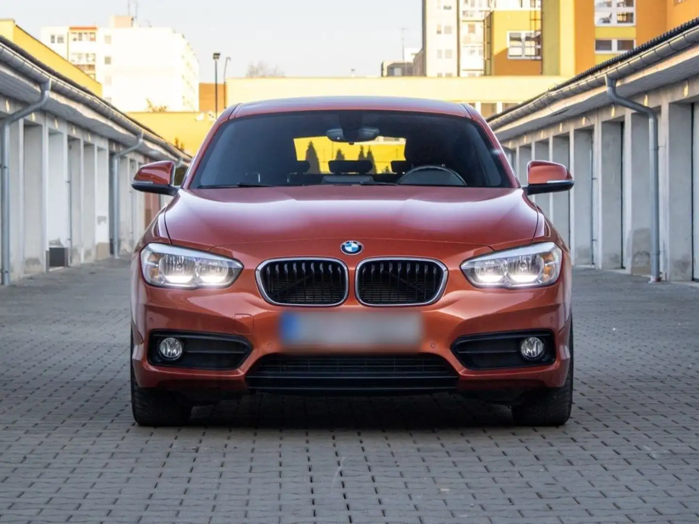 BMW 116 116i Pomarańczowy - 1