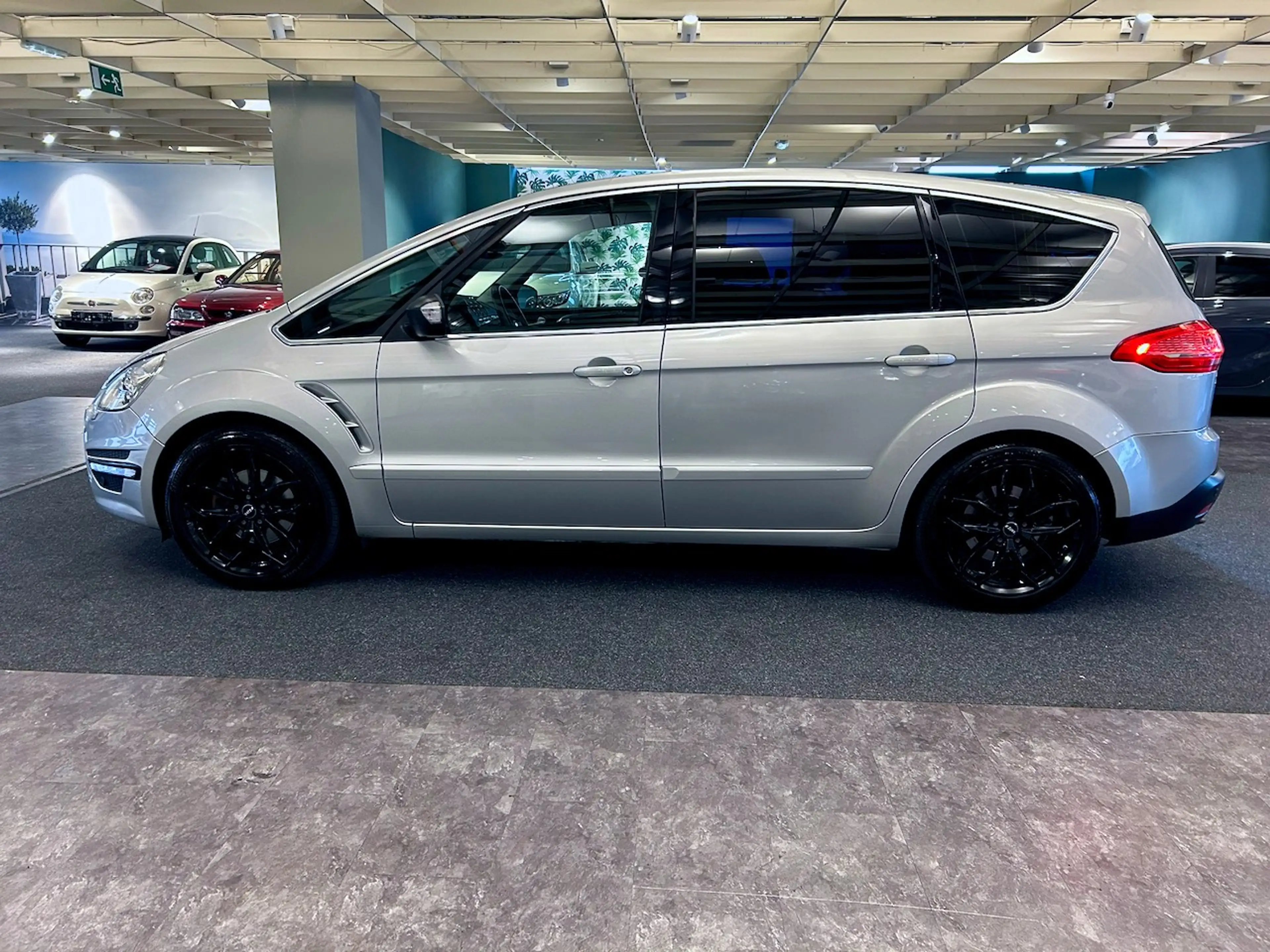 Ford S-Max S-MAX Titanium 2,0 TDCi Aut. *Pickerl&Service neu* — photo 8