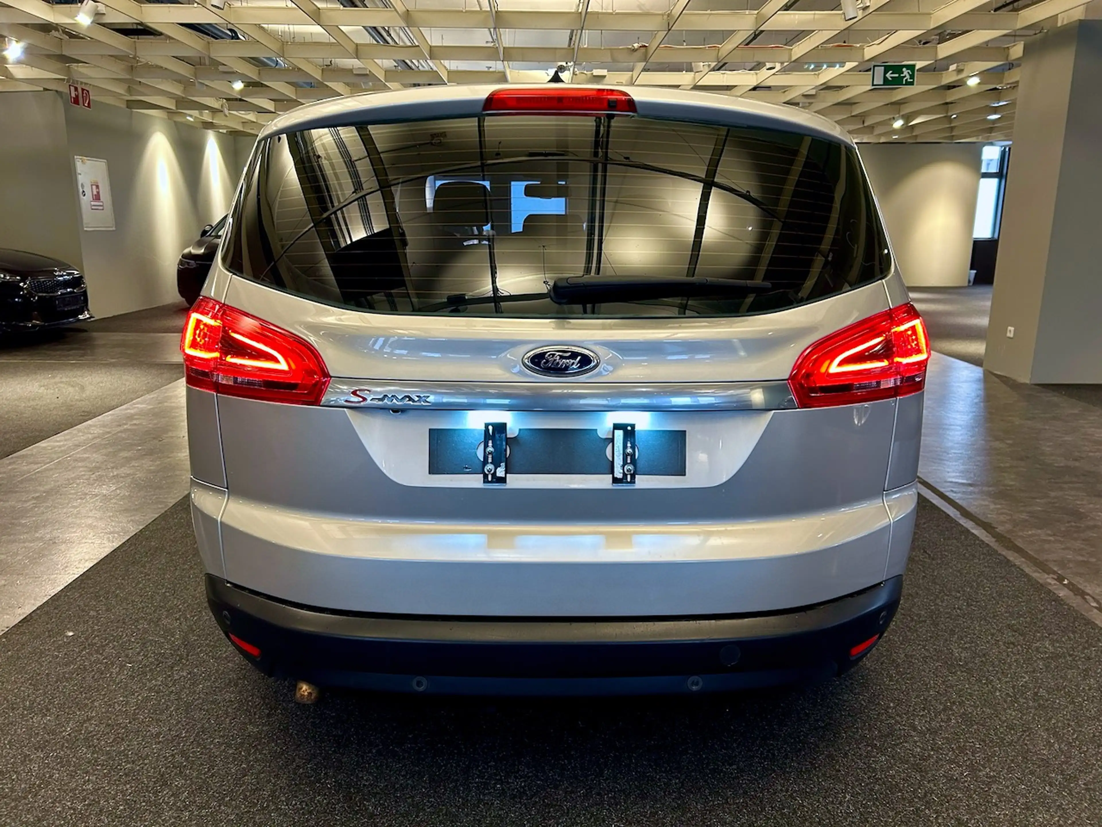 Ford S-Max S-MAX Titanium 2,0 TDCi Aut. *Pickerl&Service neu* — photo 6