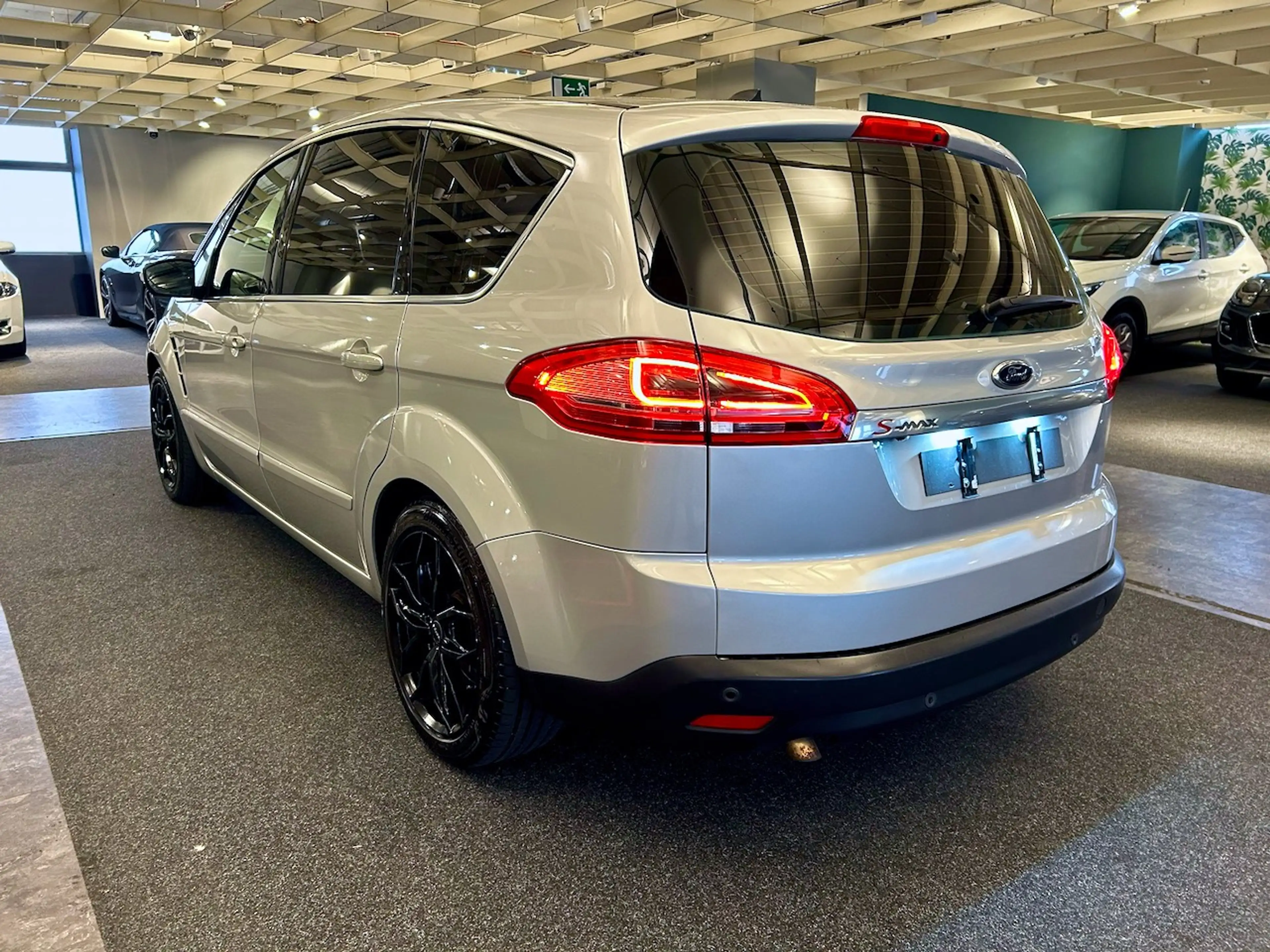 Ford S-Max S-MAX Titanium 2,0 TDCi Aut. *Pickerl&Service neu* — photo 7