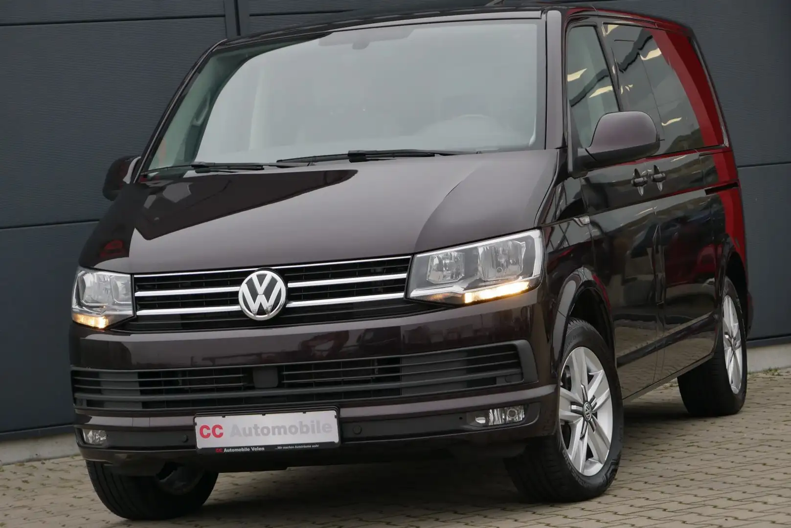 Volkswagen T6 Multivan 2.0 TDI Comfortline"Standheizung"SSD Schwarz - 2